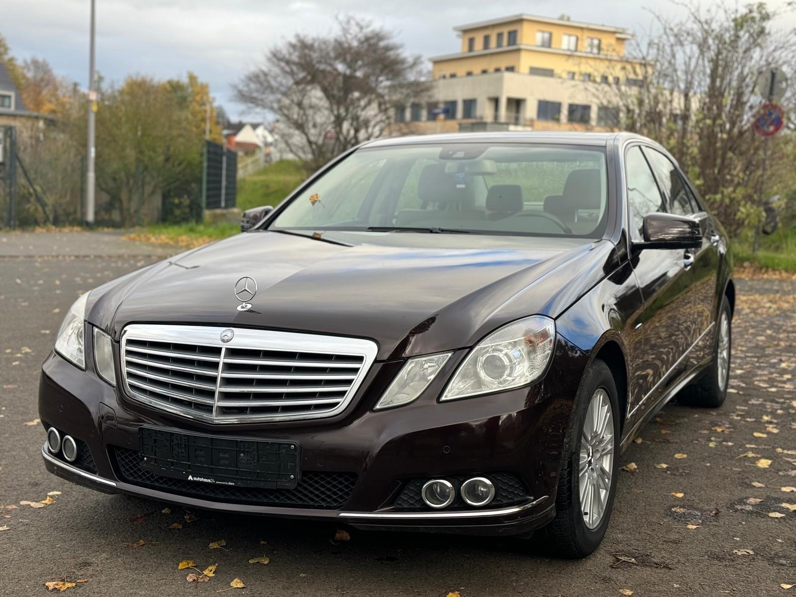 Mercedes-Benz E 220 E Limousine E 220 CDI BlueEfficiency