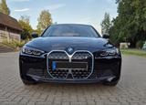 BMW i4 eDrive40 - ACC AHK HiFi 1.Hd Garantie Mst - BMW i4: mit Anhängerkupplung