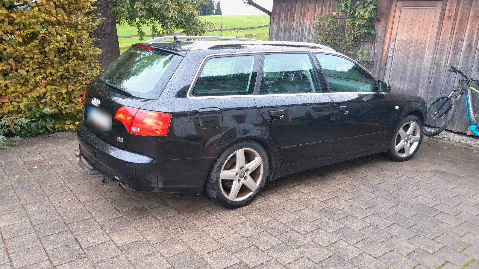 Audi Quattro 2006 — rear view