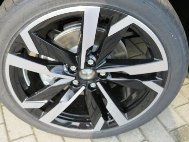 Skoda Scala Monte Carlo 1.0TSI 85kW DSG AHK NAVI PANO
