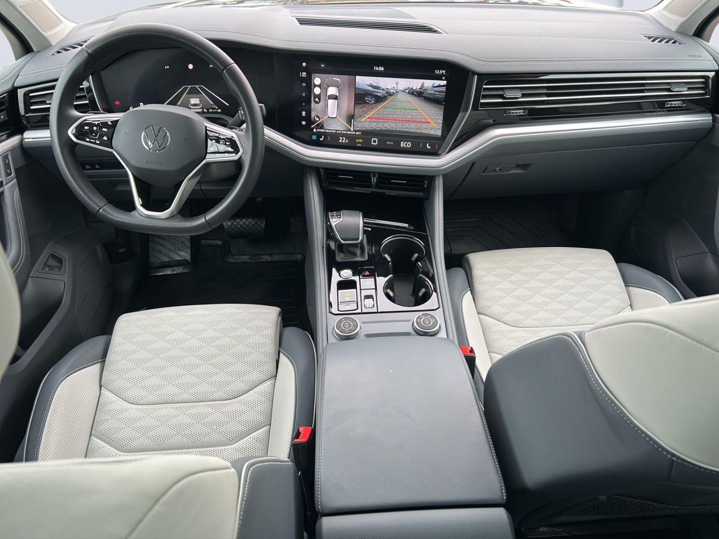 Touareg eHybrid 4Motion 3.0 V6 eTSI AHZV MatrixL