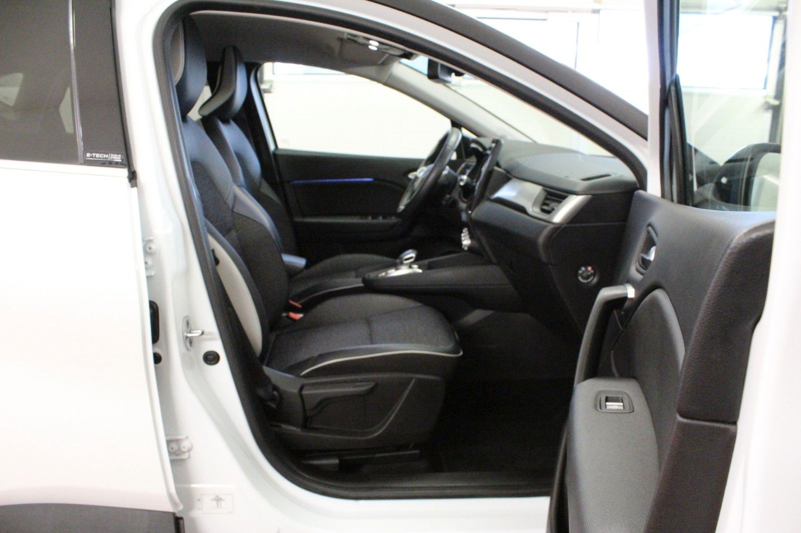 Fahrzeugabbildung Renault Captur E-Tech Plug-in 160 Plug in Hybrid