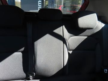 Fotografie 8 des Skoda FABIA Tour 1.0 DSG Navi LED ALU AHK