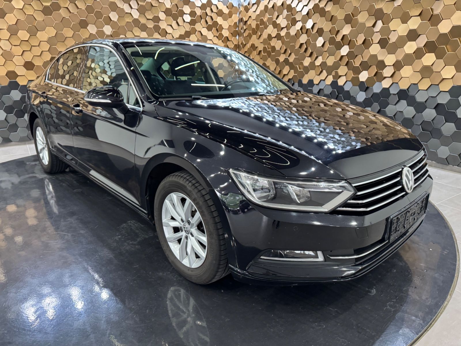 VW Passat