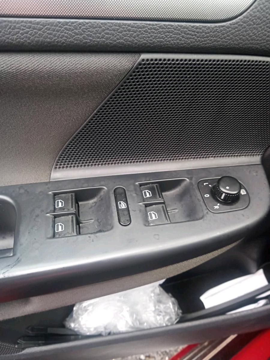 Volkswagen Golf 2008 — photo 9