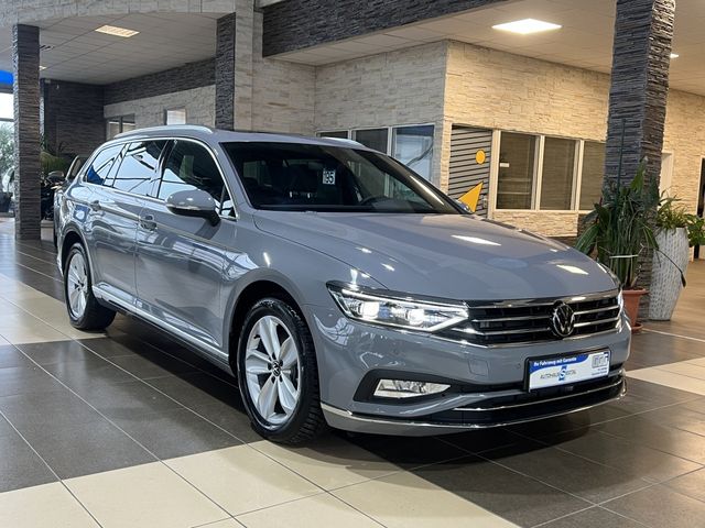 Volkswagen Passat Elegance*Pano*Leder/Alcant*LED*Navi*ACC