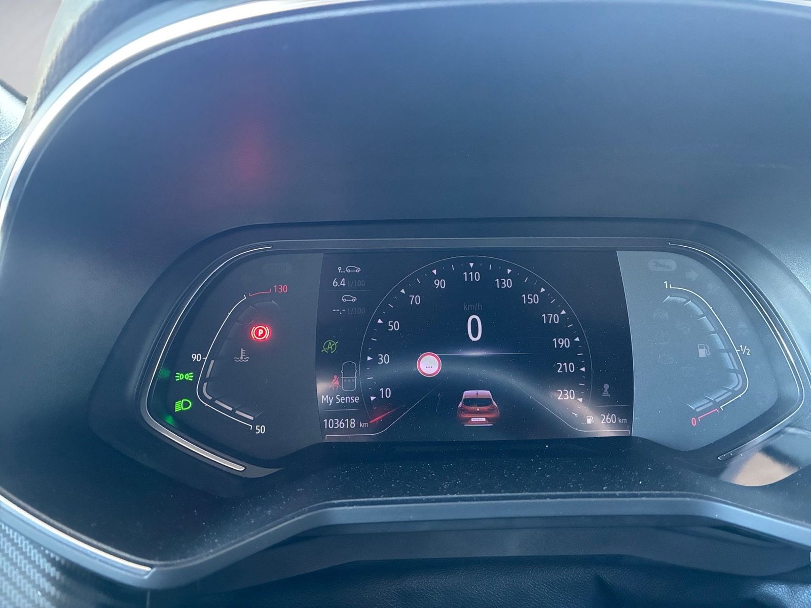 Fahrzeugabbildung Renault Clio V 1.0 TCe 100 Intens Kamera,LED,Navi,PDC,LM