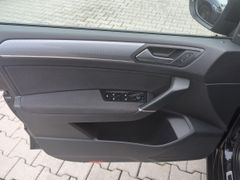 VW Touran 1.5 DSG TSI ACT~7Sitze~ACC~3ZonenKlima~