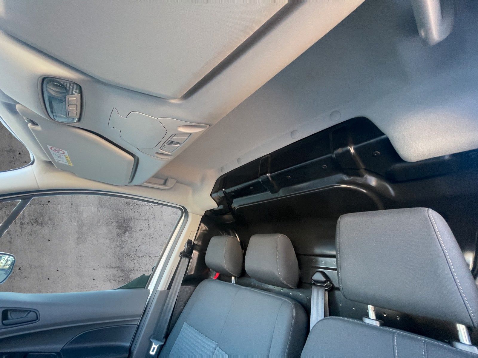 Fahrzeugabbildung Ford Transit Connect Kasten Trend