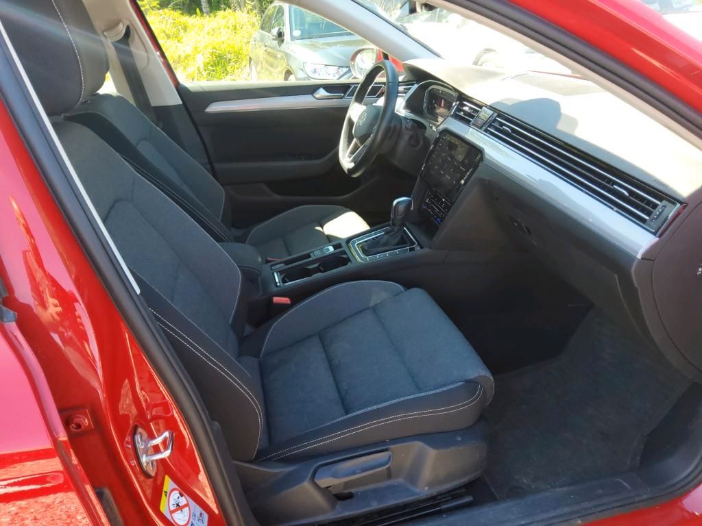 Volkswagen Passat - Bild 7