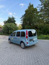 Renault Kangoo Automatik Hebehilfe für Rollstuhl/Rolator - gebrauchte Renault Kangoo aus dem Jahr 2010
