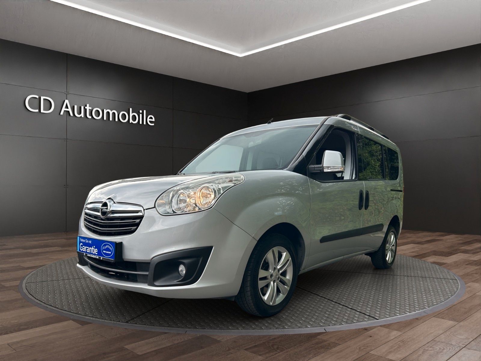 Fahrzeugabbildung Opel Combo D Edition L1H1/Inspektion Neu/ 1.Hand !!/
