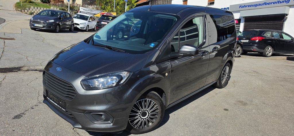 Image of Ford Tourneo Courier