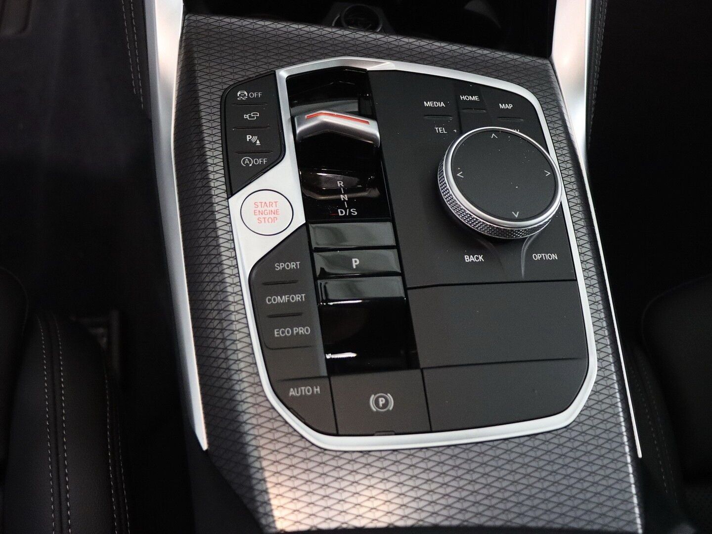 BMW 420i Coupé M-Sport Pro "Drive THE Summer Deal" U foto 12