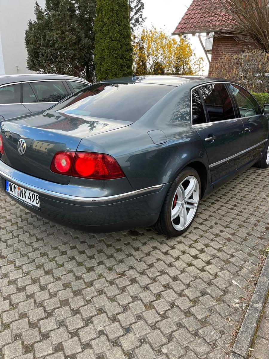 Volkswagen Phaeton 3.0 V6 TDI lang 4MOT. Tiptronic 5-Si...