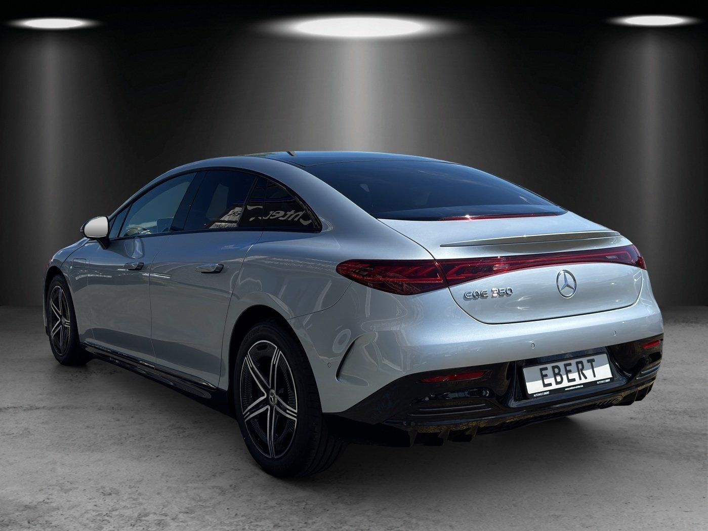 Fahrzeugabbildung Mercedes-Benz EQE350 AMG Prem+ AIRMATIC Massage HAL10° 22kw TV