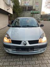 Renault Clio - gebrauchte Renault Clio aus dem Jahr 2001