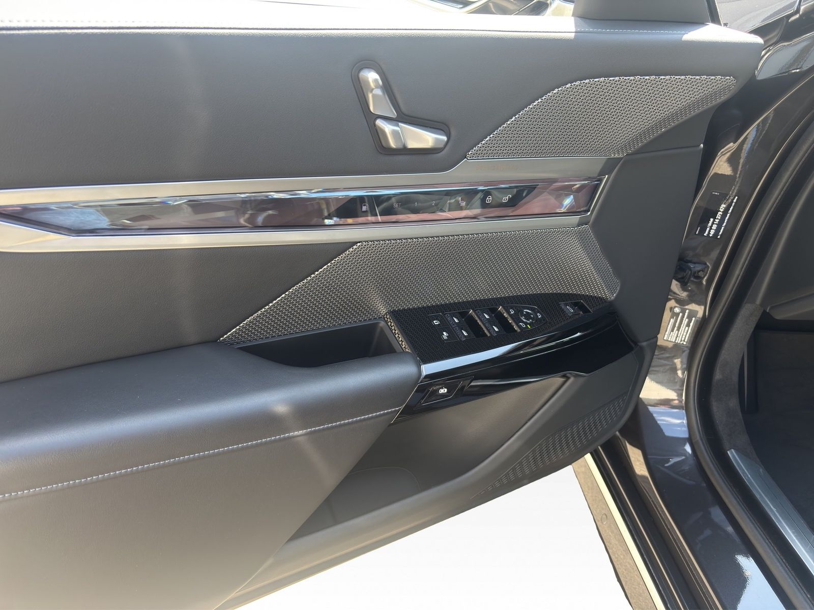 BMW 750e xDrive Limousine Executive Drive Pro PanGSD foto 10