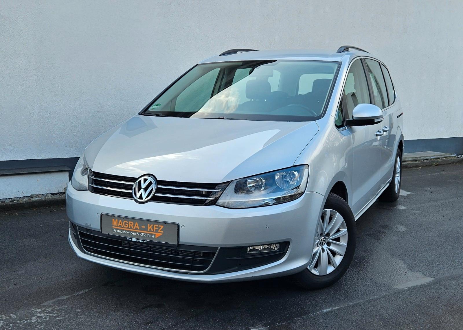 Volkswagen Sharan 2,0 TDI BMT*DSG*NAVI*PDC*7-Sitzer
