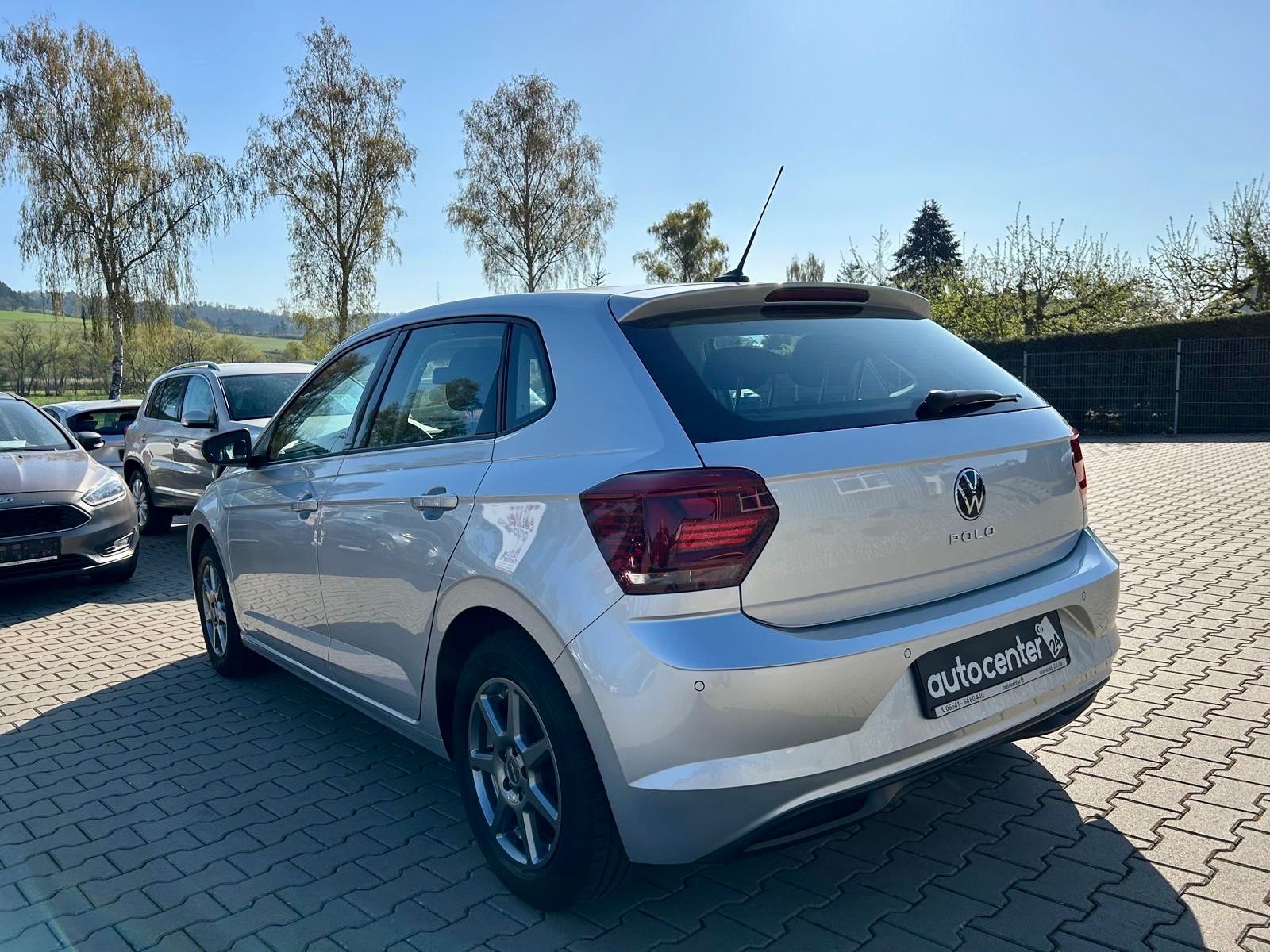 Fahrzeugabbildung Volkswagen Polo VI Comfortline°Navi°PDC