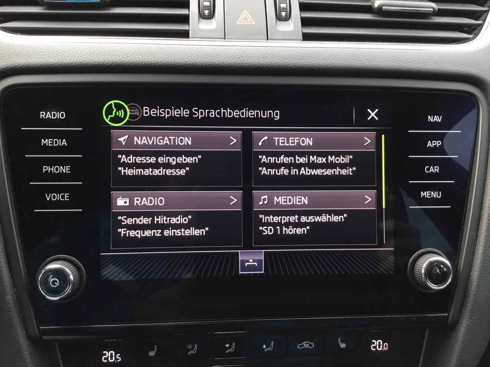 Fahrzeugabbildung SKODA Octavia 2.0 TSI DSG 4x4 Style Combi+AHK+Kamera