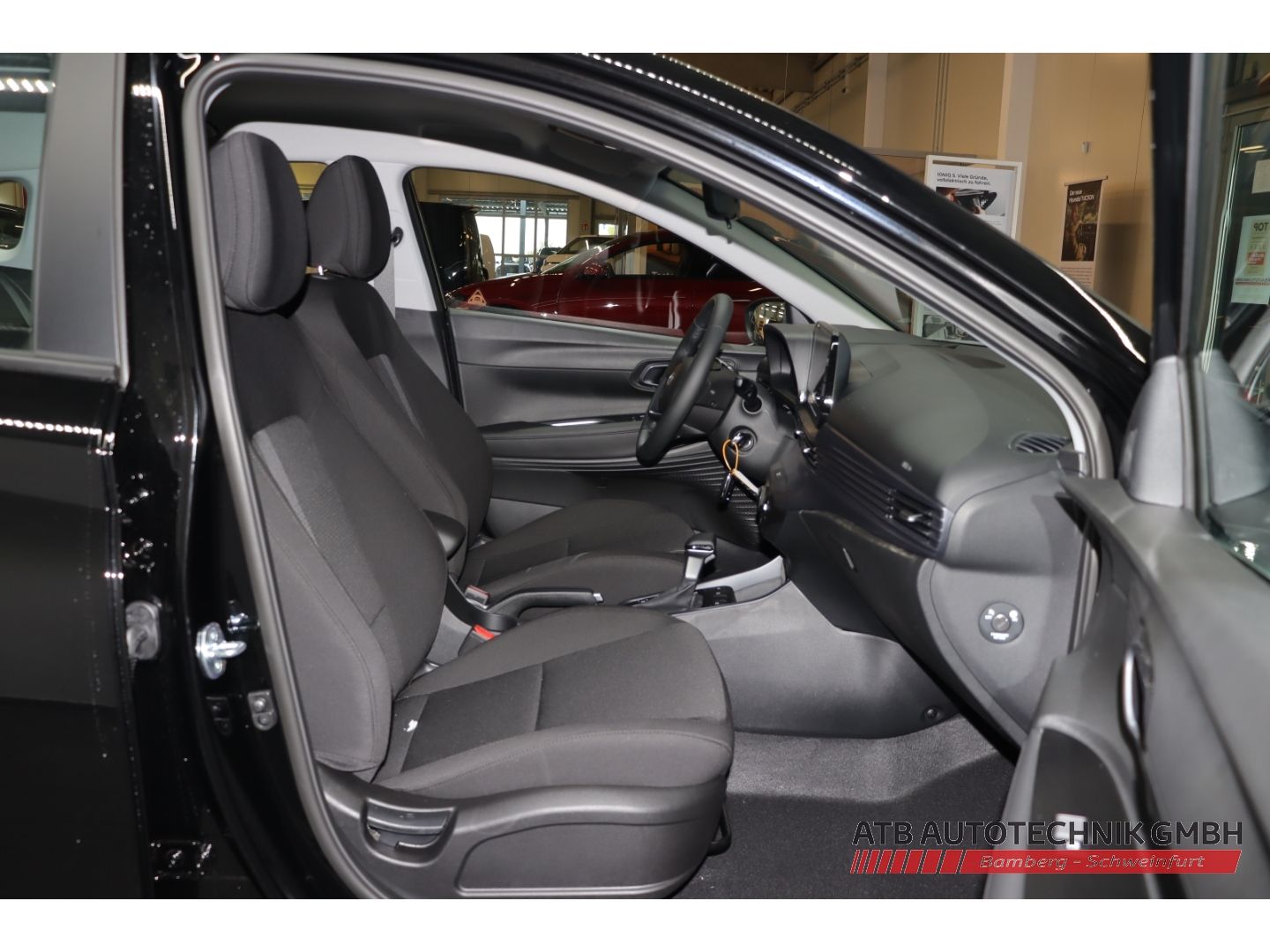 Fahrzeugabbildung Hyundai i20 Trend MY25 1.0 T-GDI 100 PS 7-DCT 2WD Lichtp