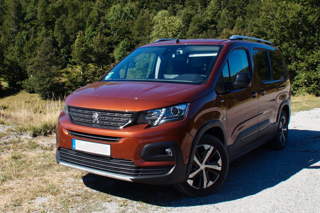 Image of Peugeot Rifter