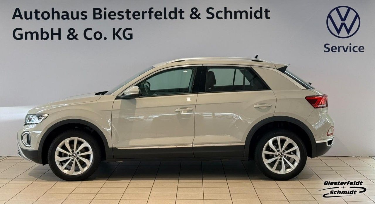 Volkswagen T-Roc 1.5TSI Style DSG Navi RFK ACC APP Klima