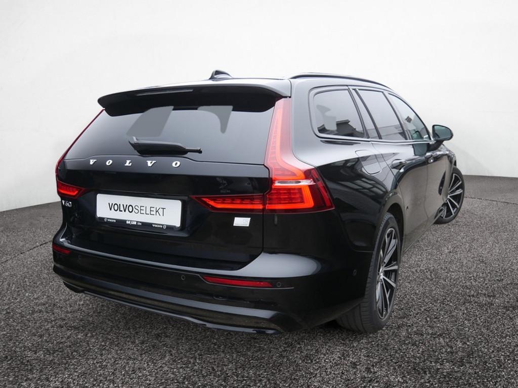 Volvo V60 T8 Ultimate Dark Recharge Plug-In Hybrid AWD
