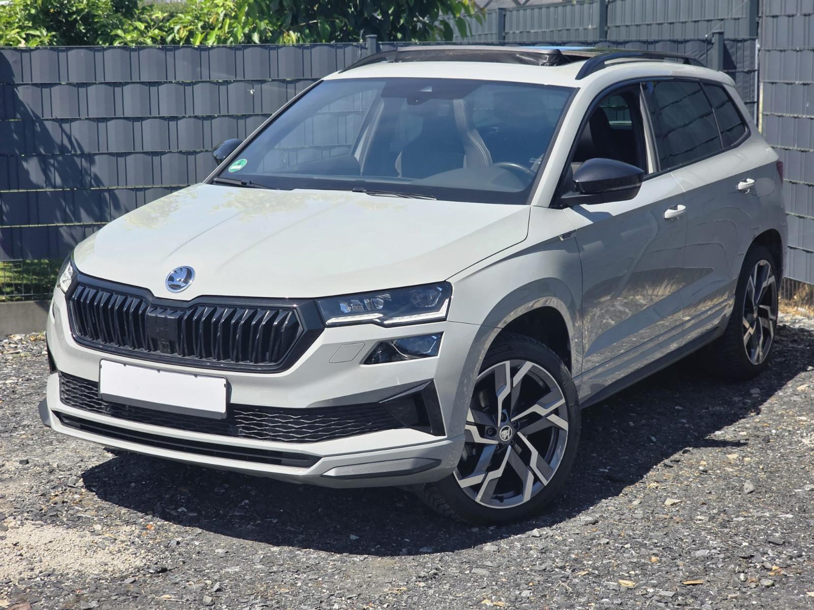 Skoda Karoq Sportline 4x4 Pano/Digitaltacho/ACC/Carpla