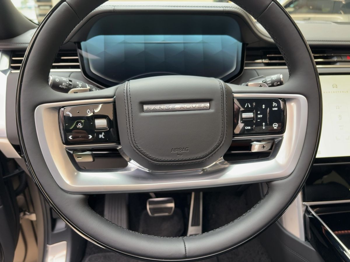 Land Rover Range Rover P530 Autobiography Multimedia Luft foto 12