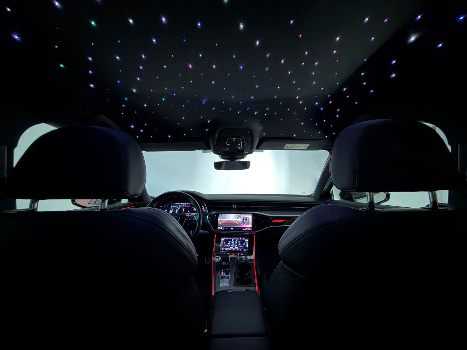 Fahrzeugabbildung Audi A6 Lim. 55 TFSI e Quattro/S6 OPTIK/STERNENHIMMEL