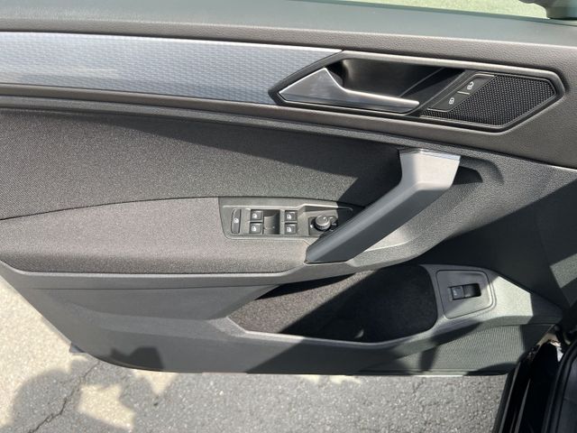 Tiguan Life 1.5 l TSI DSG Navi*LED*Light Assist