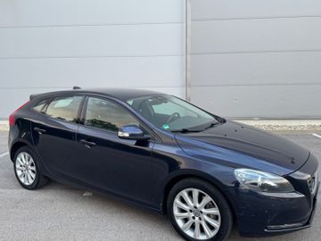 Volvo V40 - 8