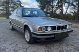 BMW 525i 