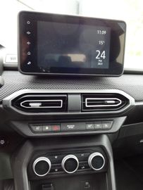 Fahrzeugabbildung Dacia Jogger Extreme+ TCe 110 7-Sitzer