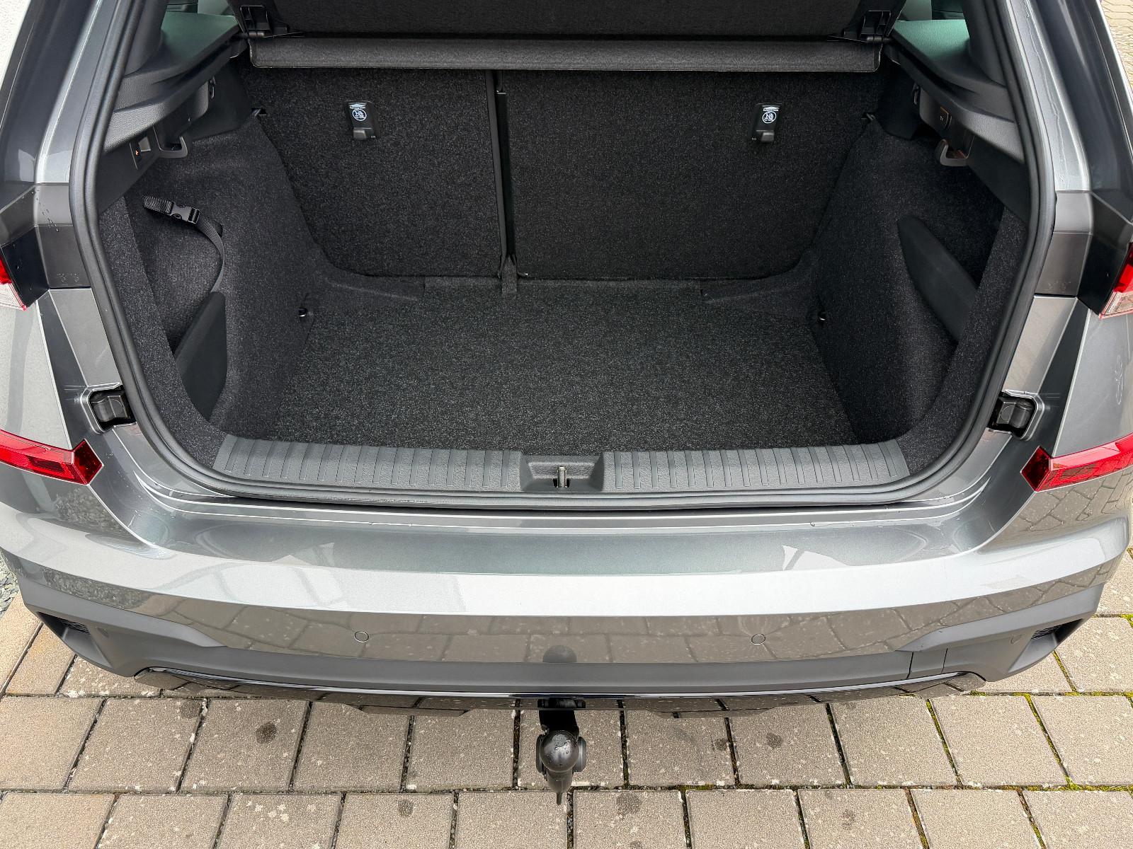Skoda Kamiq 1.0 TSI DSG Monte Carlo (Pano,AHK,5/100)