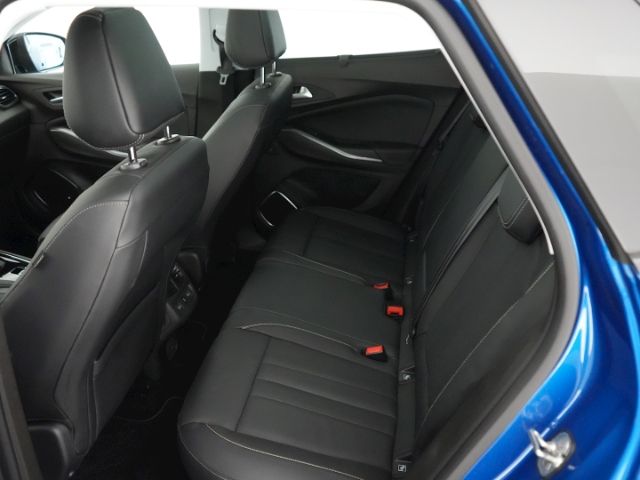 Grandland X ULTIMATE AT+AHK+NAVI+360 GRAD KAMERA