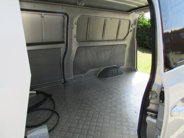 Microcar Centro LOGI Star 200