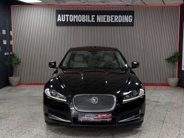 Jaguar XF - 3