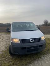 Volkswagen T5 Caravelle - gebrauchte VW T5 Caravelle aus dem Jahr 2006