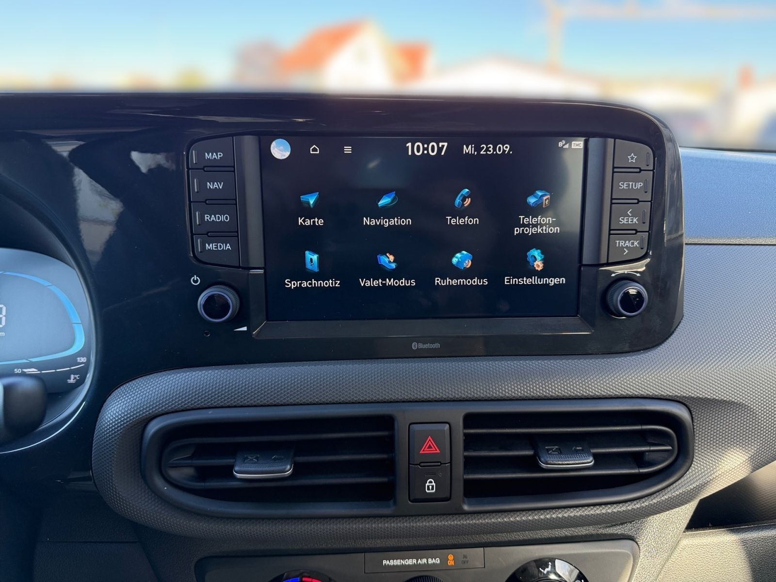 Fahrzeugabbildung Hyundai i10 1.0 Trend Navi Sitzheizung