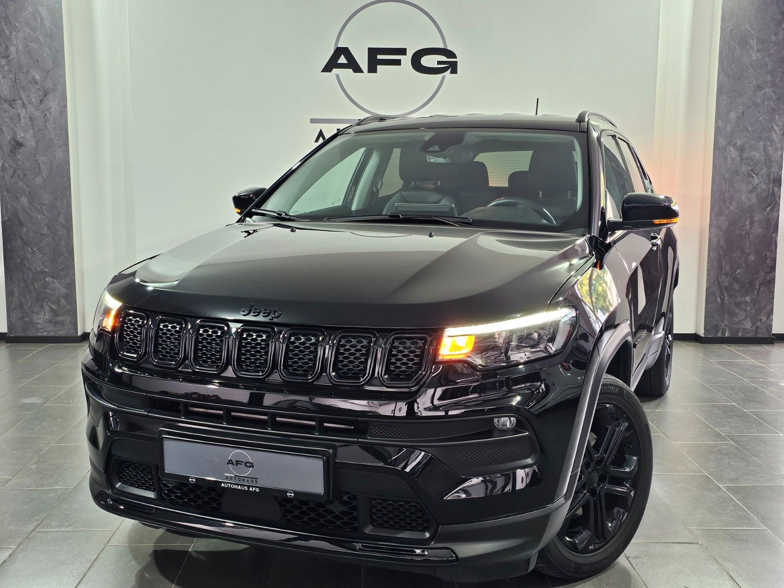 Jeep Compass Night Eagle Mild-Hybrid FWD*1.HAND