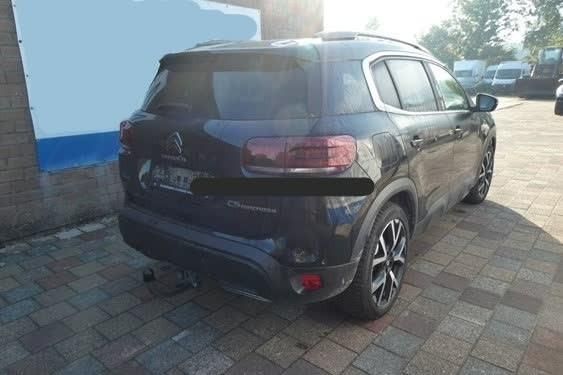 Citroën C5 Aircross 1.6i PHEV Hybrid 225 / € 12.999 nett imagem 2