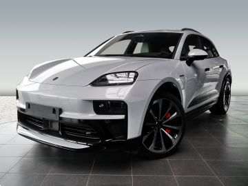 Porsche Macan Electric Turbo/Augmented Reality Head-Up D