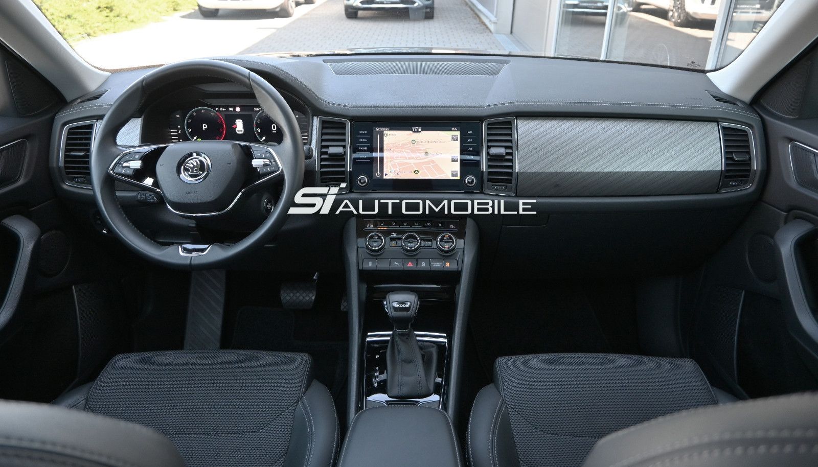 Fahrzeugabbildung SKODA Kodiaq 2.0 TDI DSG STYLE °ACC°AHK°STANDHEIZ°PANO