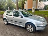 Volkswagen VW Golf 4 - 1,6 SR - Volkswagen Golf: Sr