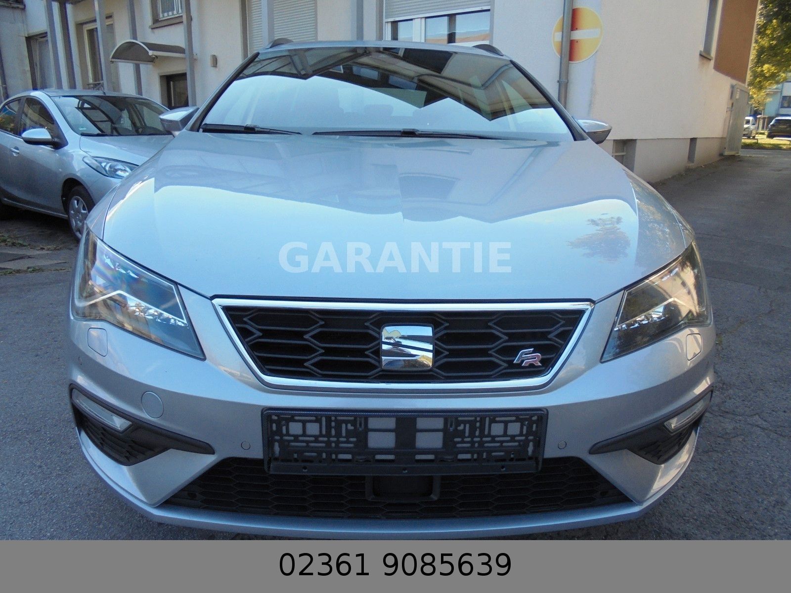 Fahrzeugabbildung SEAT Leon ST FR 2.0 TDI/Automatik/Panorama/Navi/