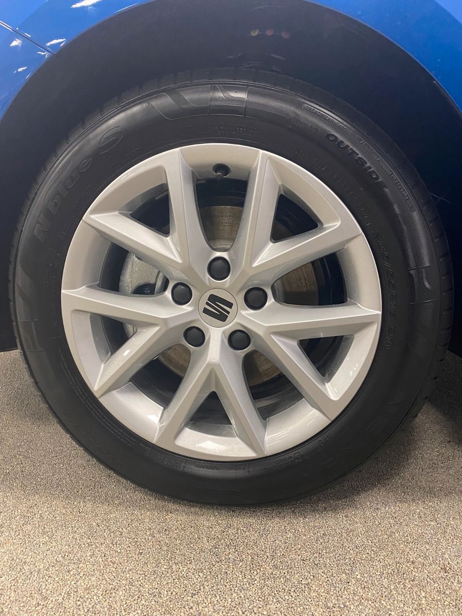 Fahrzeugabbildung SEAT Leon 1.5 TSI STYLE+R Kamera+ACC+3 Zonen KLIMA+BC