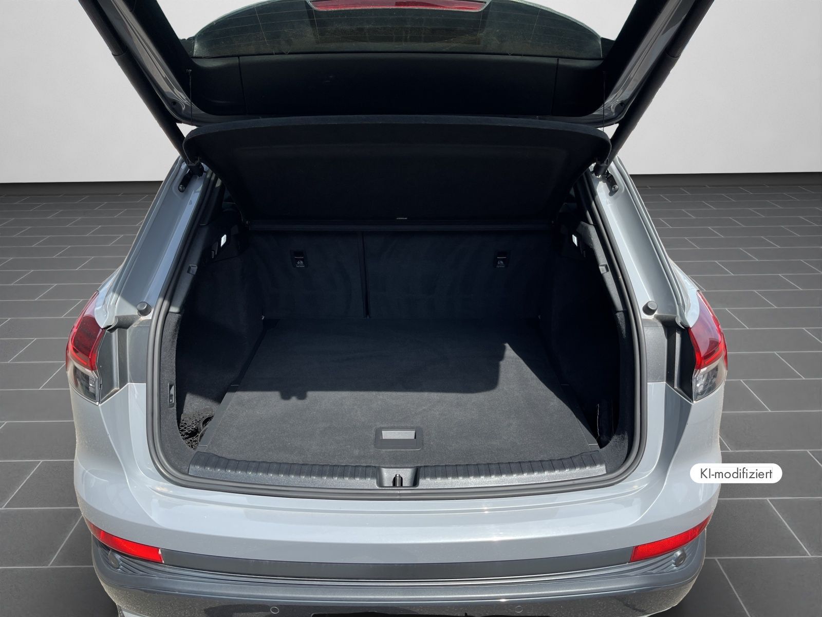 Audi Q4 e-tron 40 S line Int. NAVI AHK ACC EPH+ RFK foto 16